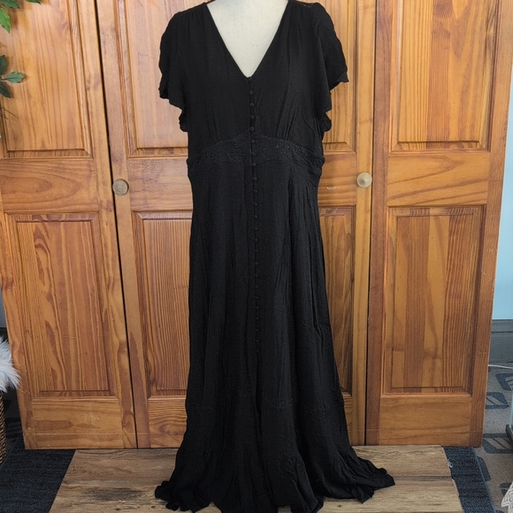 torrid Dresses & Skirts - Torrid Elegant Black Maxi Dress with Lace & V-Neck 2                 C482
